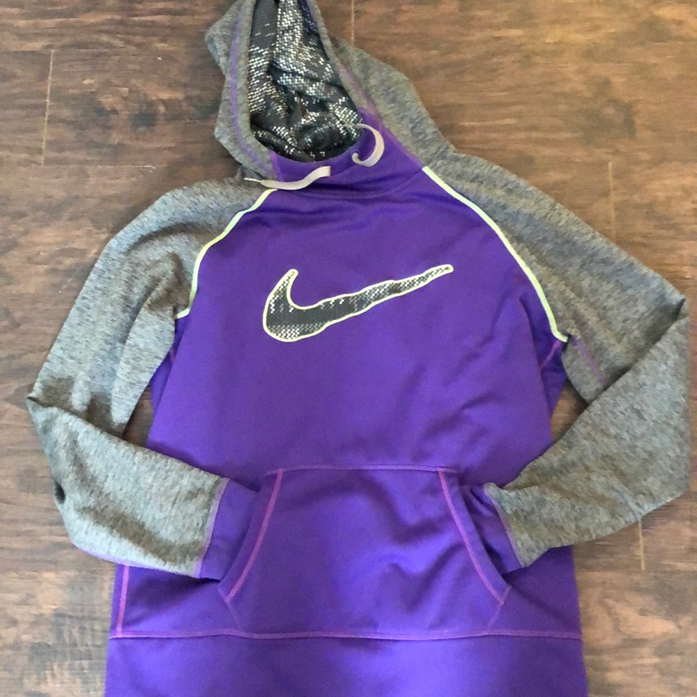 Women’s Nike hoodie